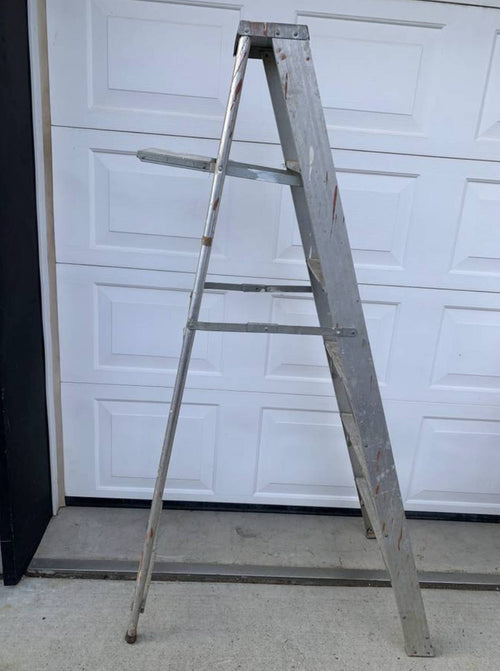 Aluminum Extension Ladder