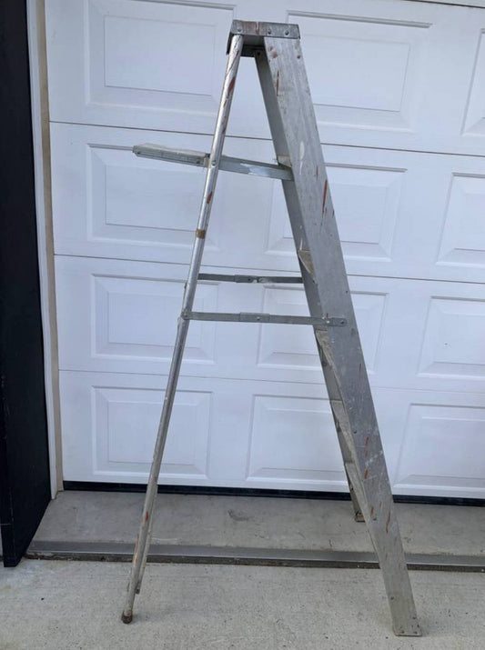 Aluminum Extension Ladder